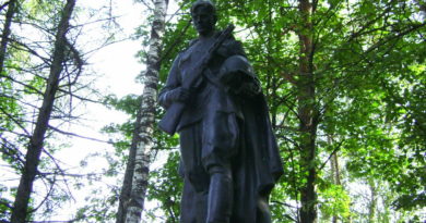 Памятник на братских могилах, Логойск