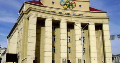 Главный фасад здания Белорусского института физической культуры